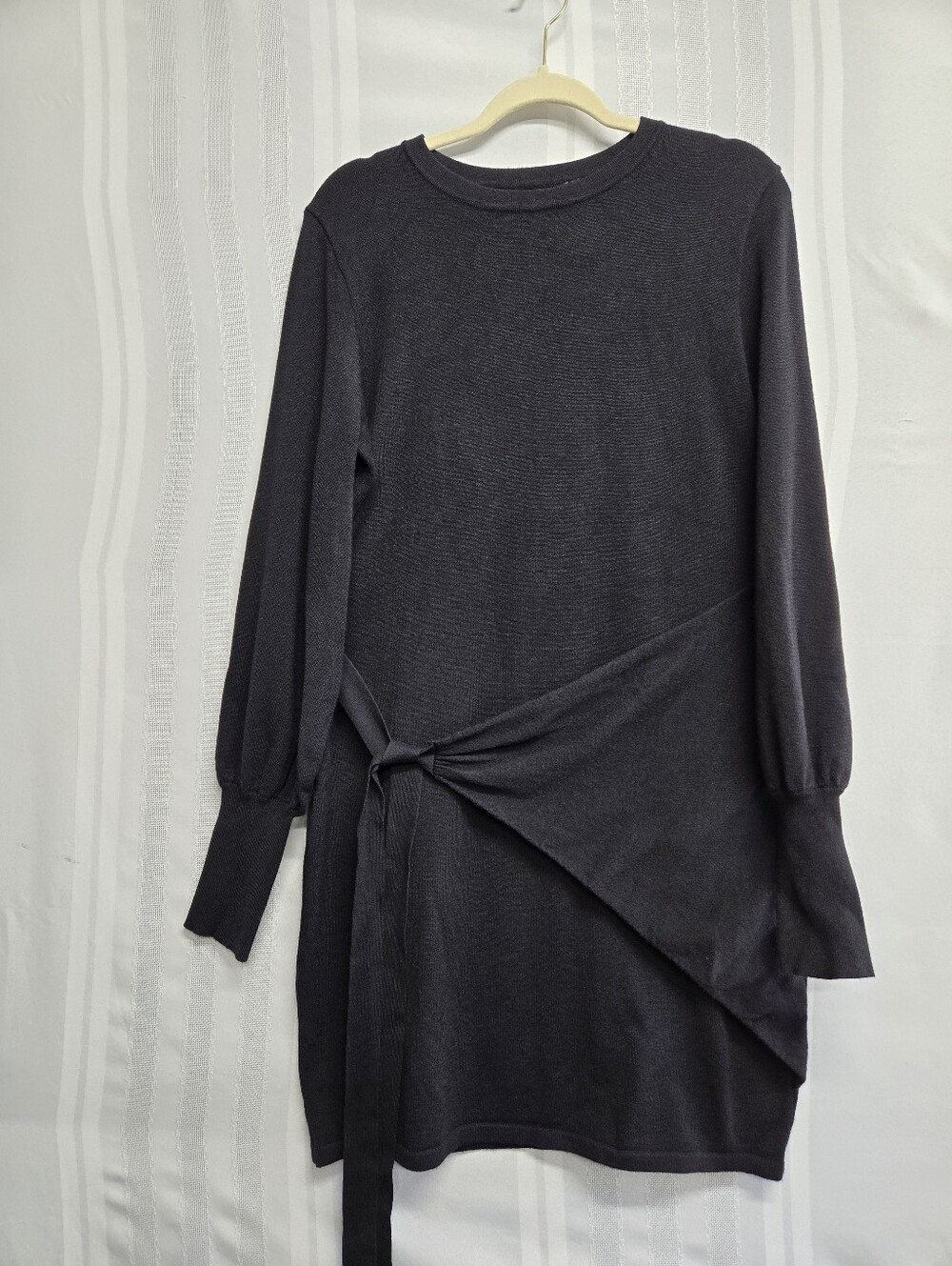ZCSIA STYLE DESIGN BLACK WRAP LONGSLEEVE SWEATER DRESS SIZE LARGE
